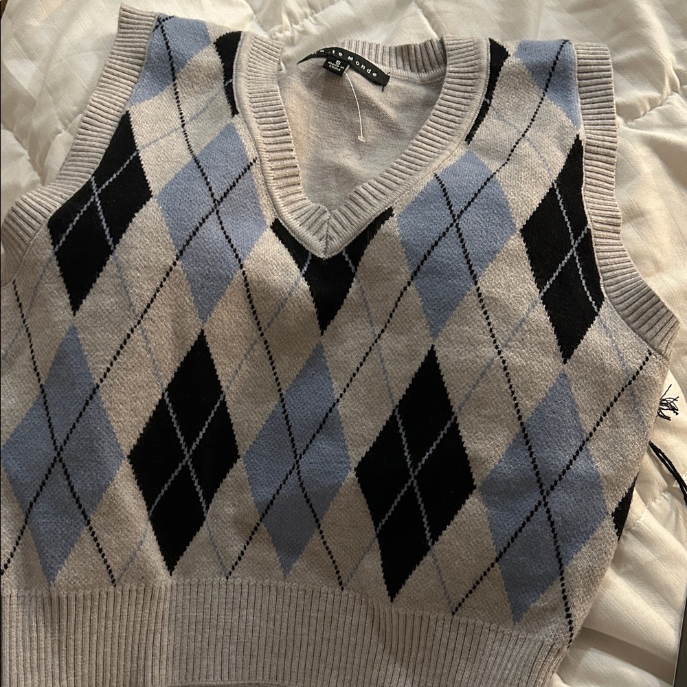 Haute Monde V-Neck Argyle Sweater Vest - Blue, Black, Gray